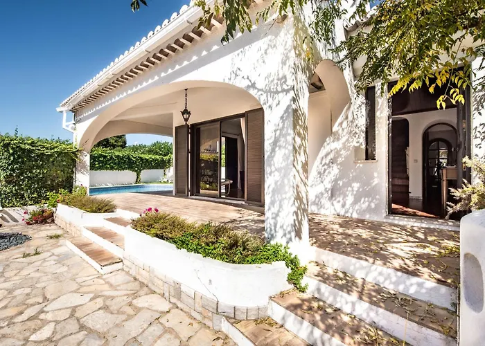 Libertos V4 - Vip By Interhome *