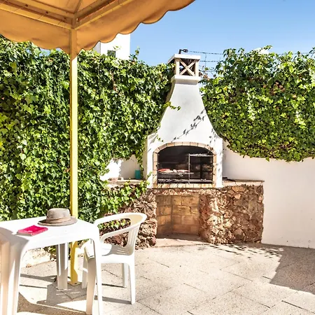 Libertos V4 - Vip By Interhome *